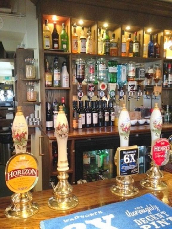 The Royal Oak Burford Bed and Breakfast Εξωτερικό φωτογραφία